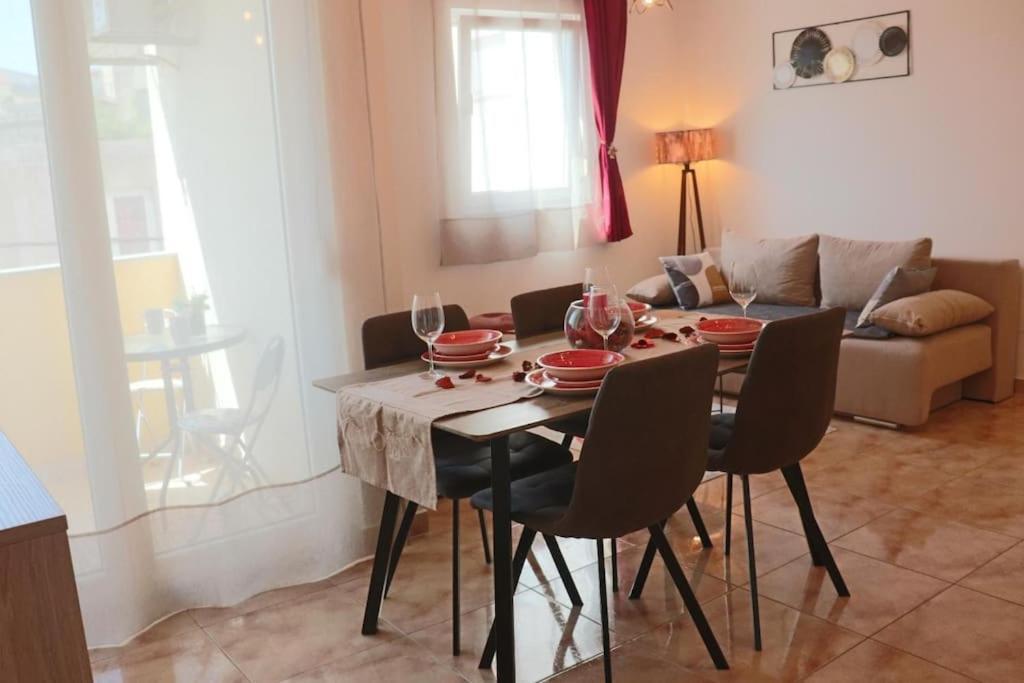 Apartments Kikaso - Near Mall Of Split, Free Parking Екстер'єр фото