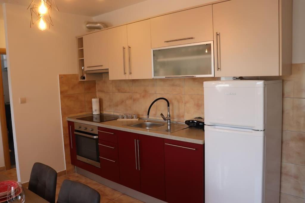 Apartments Kikaso - Near Mall Of Split, Free Parking Екстер'єр фото