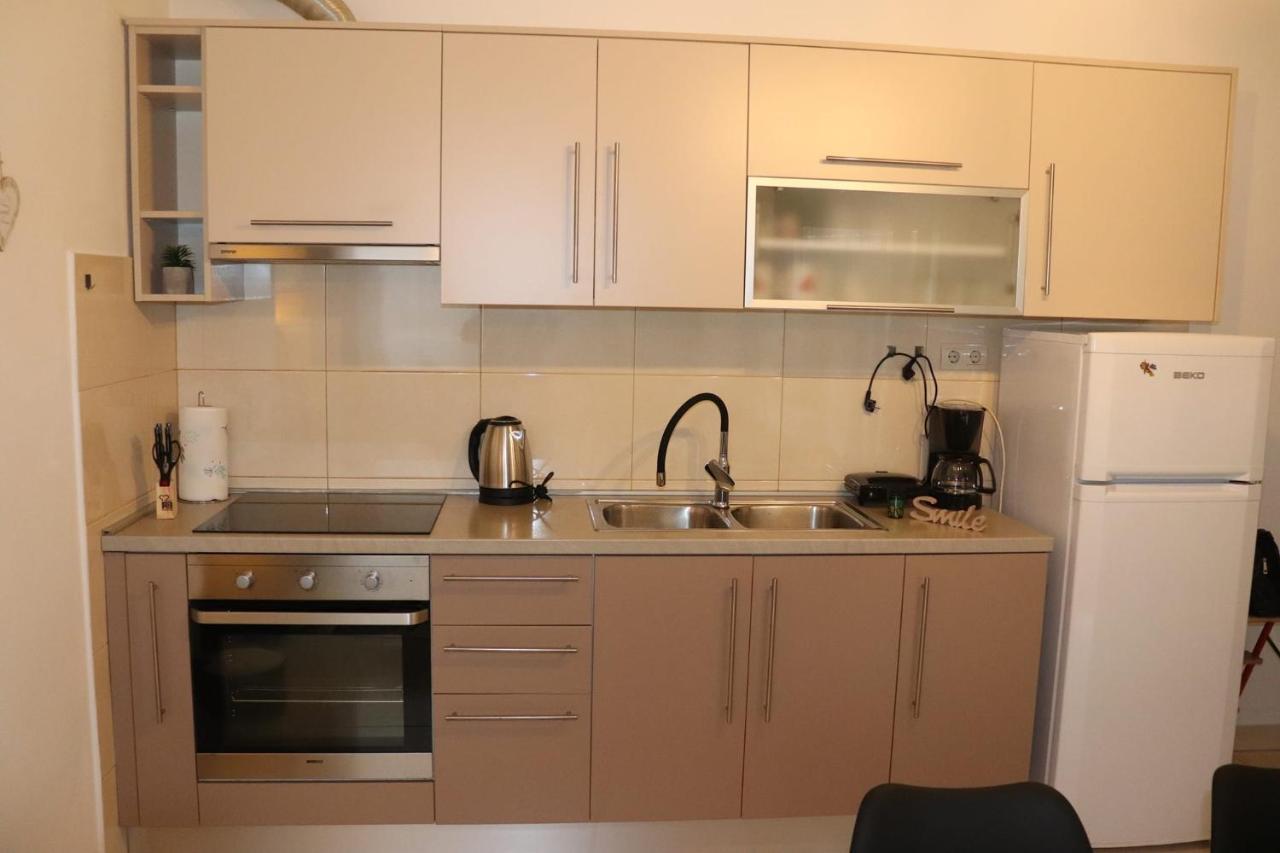 Apartments Kikaso - Near Mall Of Split, Free Parking Екстер'єр фото
