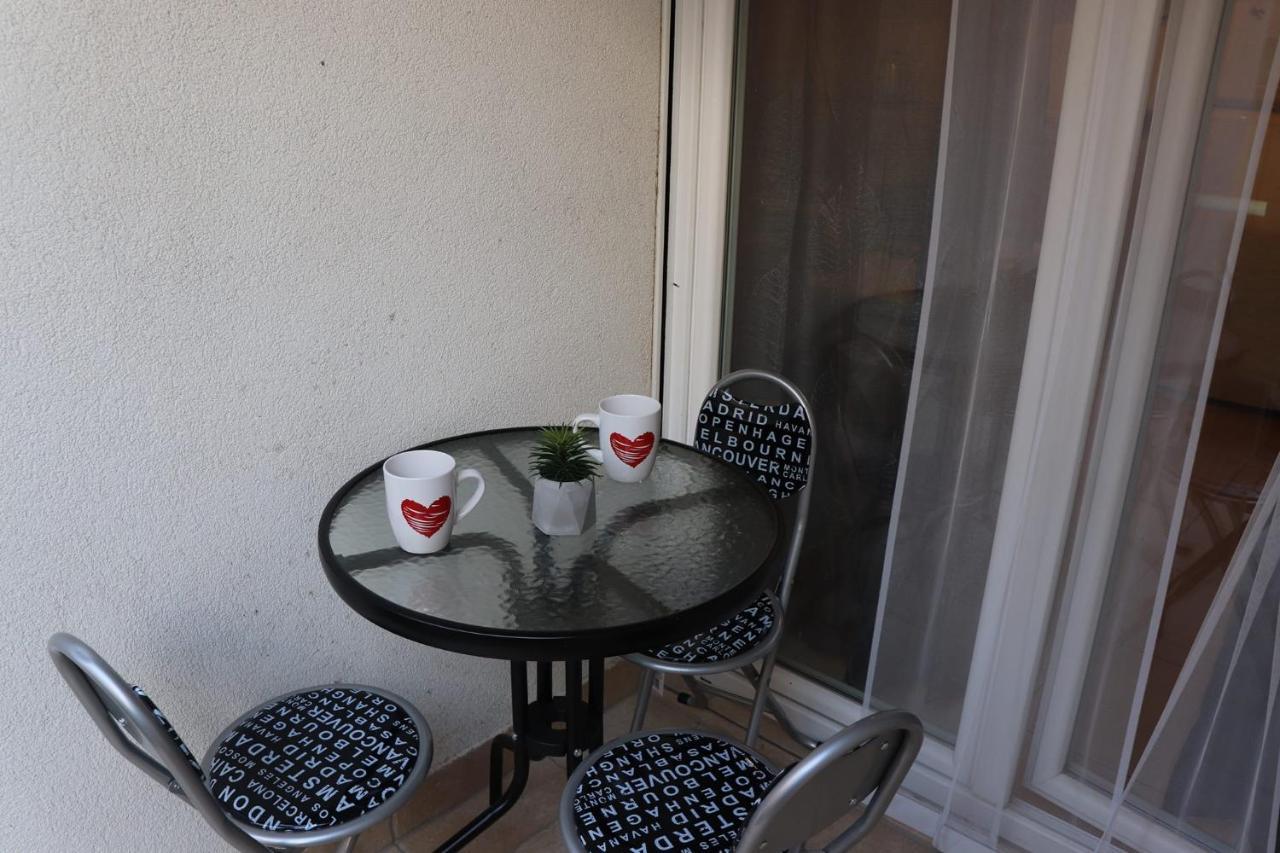 Apartments Kikaso - Near Mall Of Split, Free Parking Екстер'єр фото